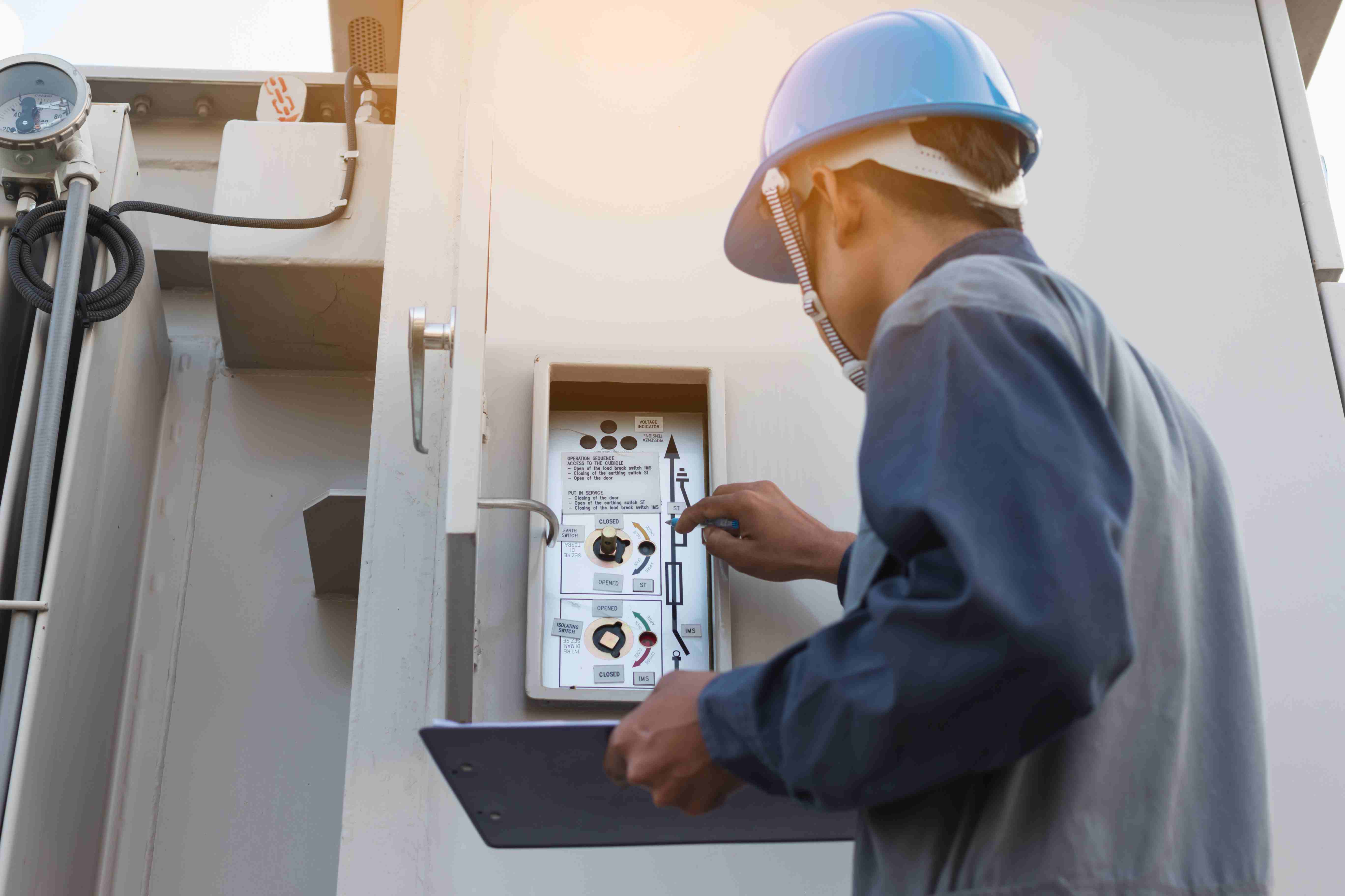 ¿Qué es un dictamen eléctrico y por qué tu empresa podría necesitarlo en 2026?